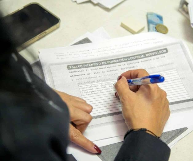 Critican taller de nuevo modelo educativo Critican taller de nuevo modelo educativo