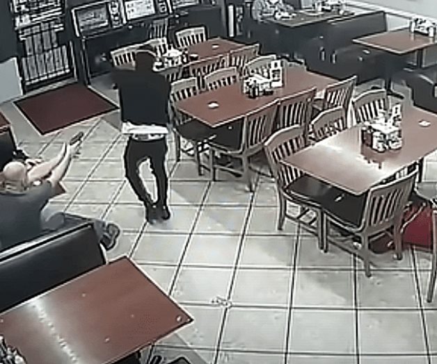 Acribilla a ladrón que asaltaba en taquería