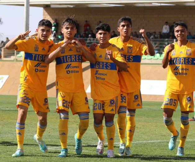 Pegan los chavos de Tigres en Torreón