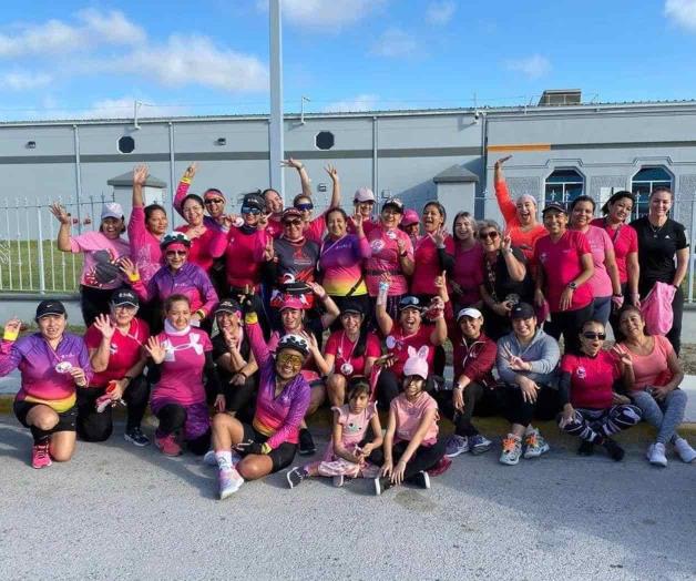 Chicas empiezan el año corriendo