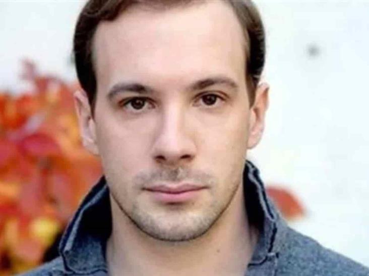 Actor de Corsage acusado de posesión de pornografía infantil Actor de Corsage acusado de posesión de pornografía infantil