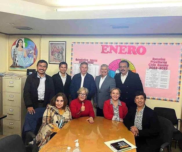Directivos de escuelas Directivos de escuelas
