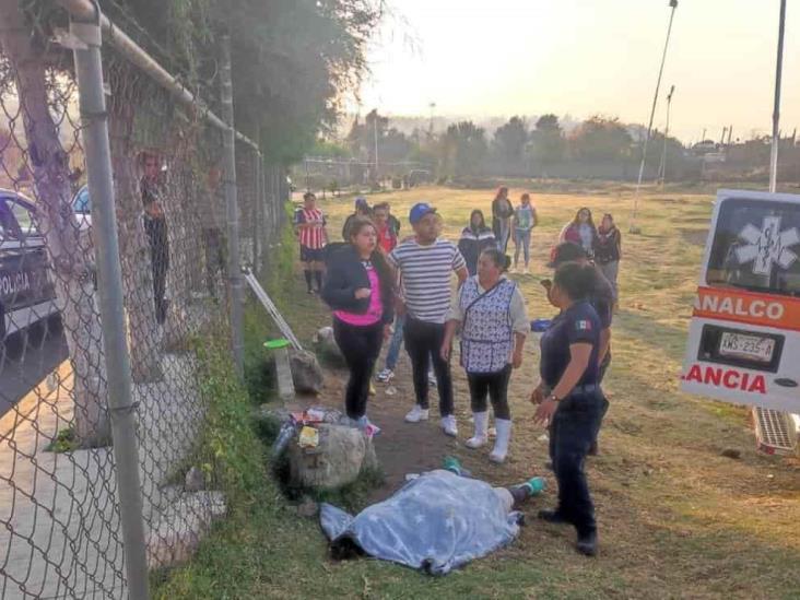 Asesinan a tiros a jugadora de futbol en Tlalmanalco Asesinan a tiros a jugadora de futbol en Tlalmanalco
