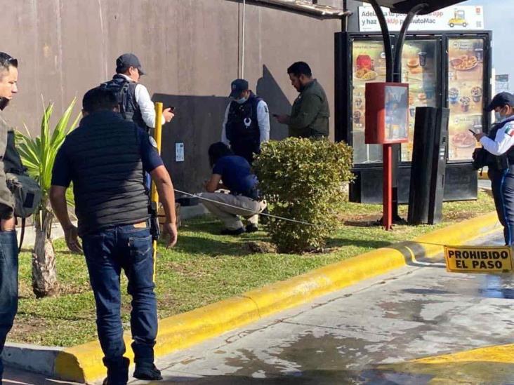 Feto humano, el contenido de caja dejada en McDonald´s Feto humano, el contenido de caja dejada en McDonald´s