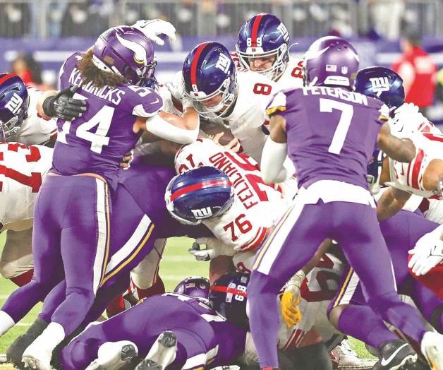 Logran Gigantes su primer triunfo en los playoffs en 11 años Logran Gigantes su primer triunfo en los playoffs en 11 años