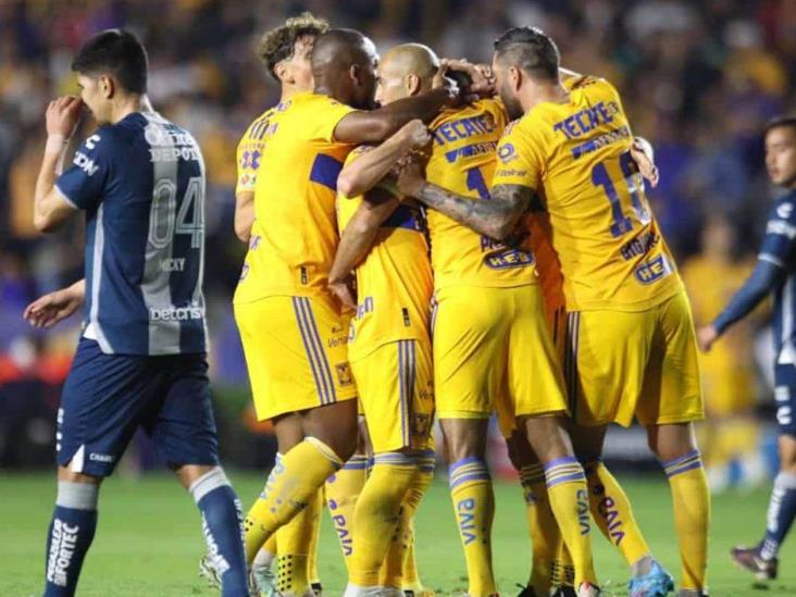 ¡Bailan al campeón! ¡Bailan al campeón!
