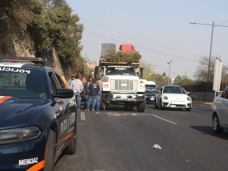 Muere motociclista arrollado en Naucalpan Muere motociclista arrollado en Naucalpan