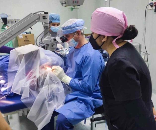 Vuelven visión a 77 pacientes Vuelven visión a 77 pacientes