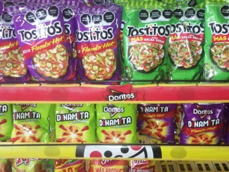 Consumen más “chatarra” pese a advertencia Consumen más “chatarra” pese a advertencia