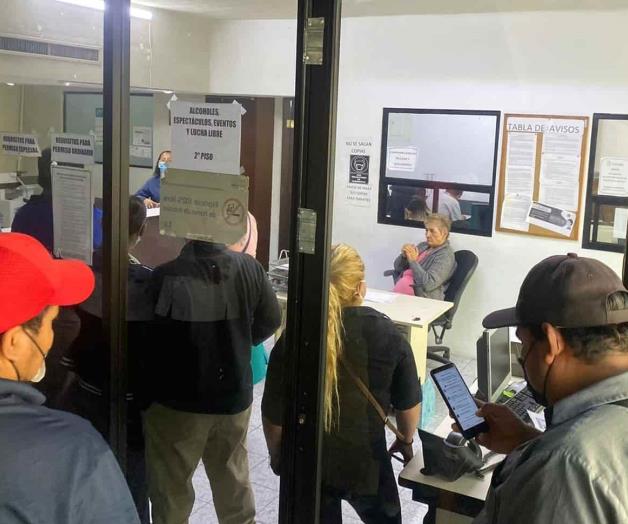 Les otorgan a comerciantes descuento en multas