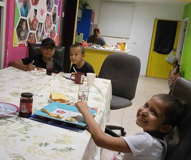 Persisten carencias básicas para cáncer