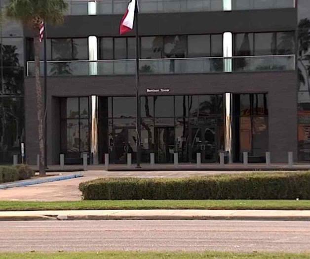 Dan 20 años de cárcel a excomisionado Cuéllar