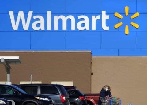 Inicia Walmart con amparos contra restricciones al cigarro Inicia Walmart con amparos contra restricciones al cigarro