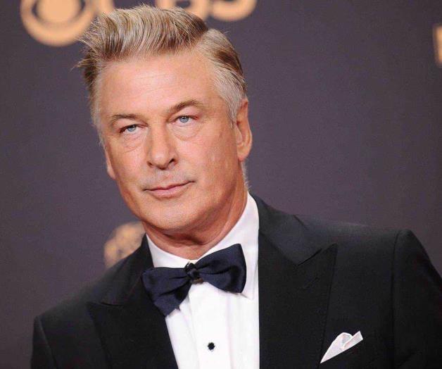 Alec Baldwin terminará Rust aún acusado de homicidio Alec Baldwin terminará Rust aún acusado de homicidio