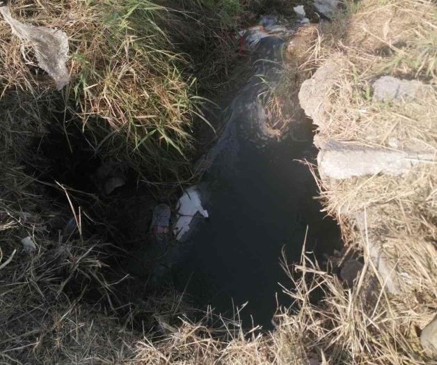 Piden resolver fuga de agua que cae en dren Piden resolver fuga de agua que cae en dren