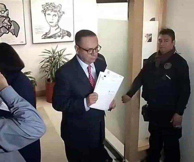 Formaliza Martínez petición de juicio a Ministra por plagio Formaliza Martínez petición de juicio a Ministra por plagio