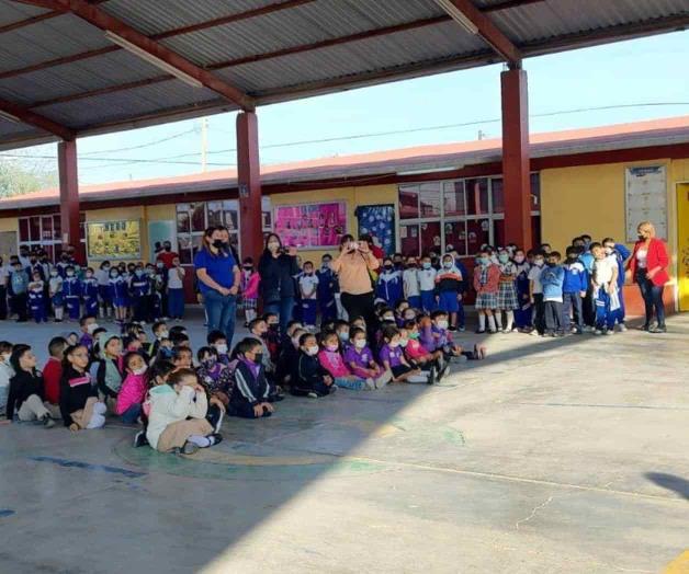 Disertan Expo Orienta 2023 en Esc. primaria Disertan Expo Orienta 2023 en Esc. primaria