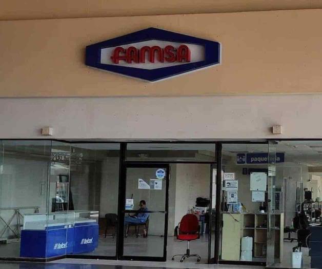 Cierran sucursal de Famsa en la ciudad