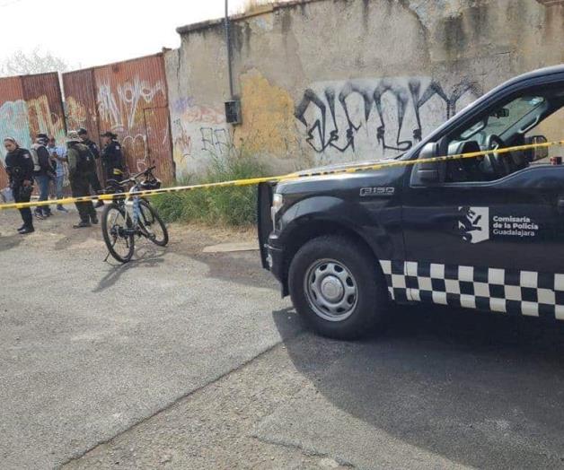 Detienen a hombre que robaba cráneo del Panteón de Mezquitán 