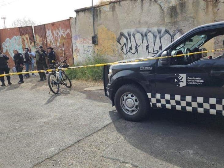 Detienen a hombre que robaba cráneo del Panteón de Mezquitán Detienen a hombre que robaba cráneo del Panteón de Mezquitán