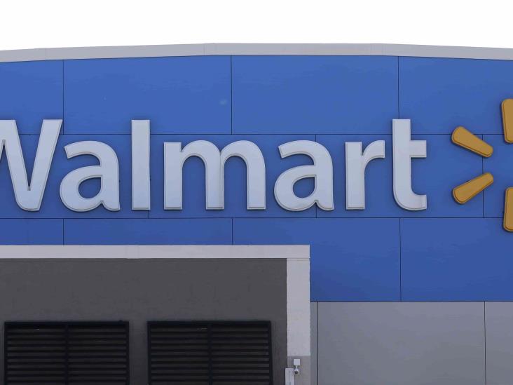 Abaten hombre que hirió a empleada de Walmart Abaten hombre que hirió a empleada de Walmart