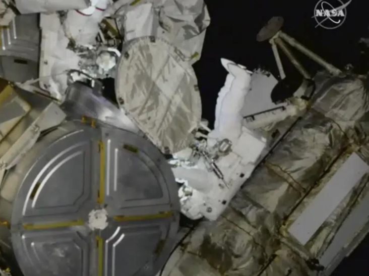Primera mujer nativa americana en el espacio da un paseo espacial Primera mujer nativa americana en el espacio da un paseo espacial