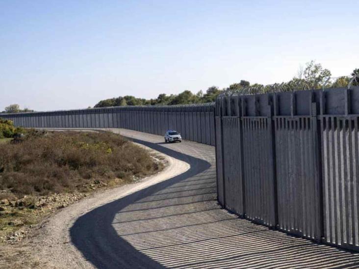 Grecia expande muro fronterizo y pide ayuda a la UE Grecia expande muro fronterizo y pide ayuda a la UE