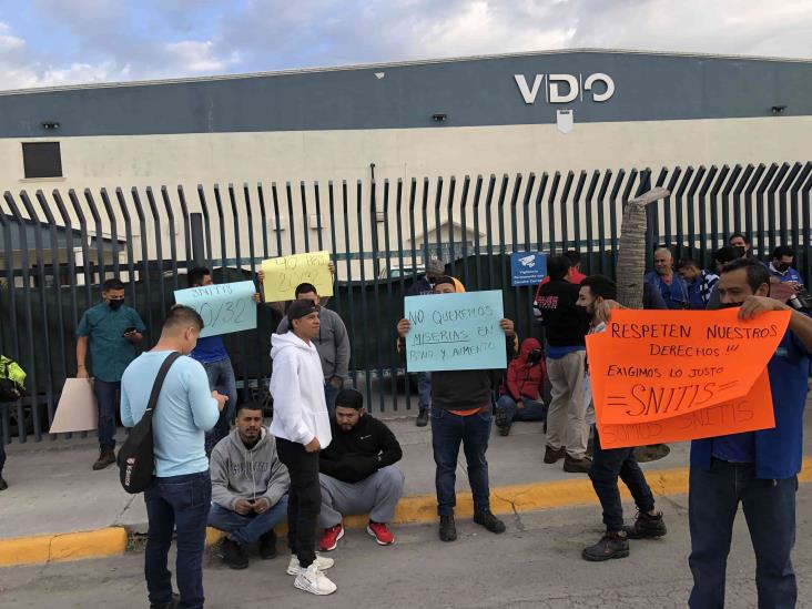 Trabajadores paran maquila Trabajadores paran maquila