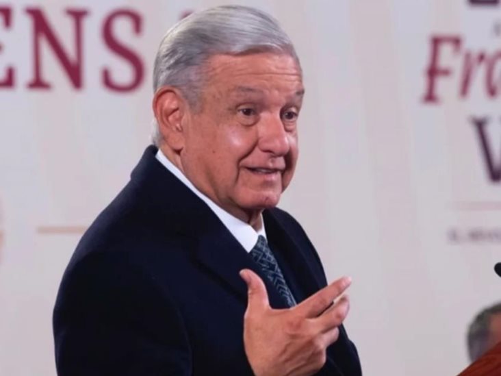 AMLO explica por qué se tituló de la UNAM sin el dominio del inglés AMLO explica por qué se tituló de la UNAM sin el dominio del inglés