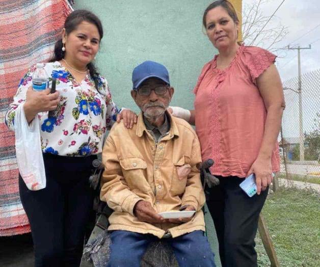 Atiende gobierno a abuelito enfermo