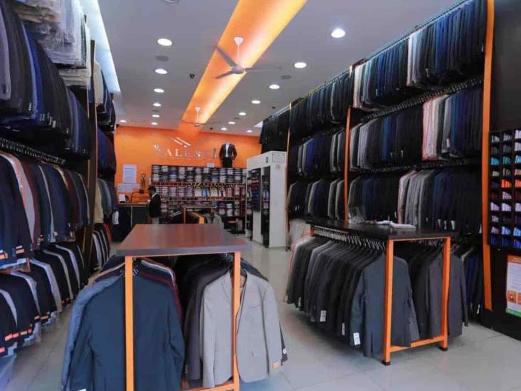 Ropa y calzado, lo más vendido en tiendas departamentales Ropa y calzado, lo más vendido en tiendas departamentales
