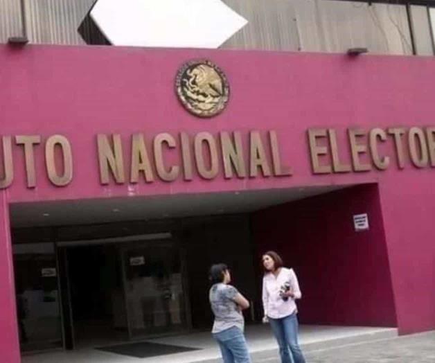 Impugnan legisladores Plan B; reclaman fast track