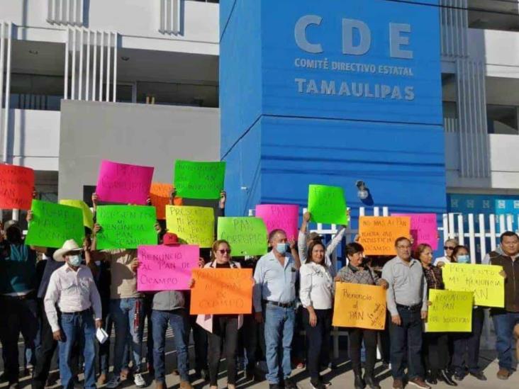 Renuncian militantes panistas de Ocampo Renuncian militantes panistas de Ocampo