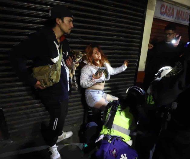 Atacan a mujer al exterior del Metro Hidalgo