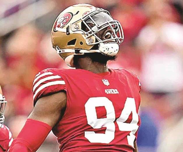 Charles Omenihu es investigado por violencia