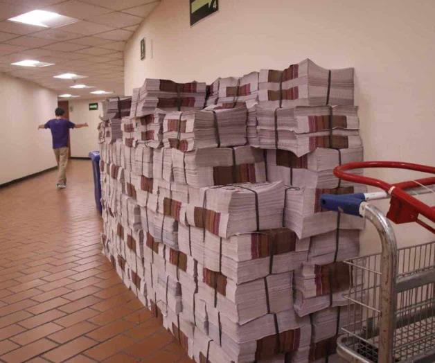 Usa Morena pasillos de Cámara para almacenar propaganda