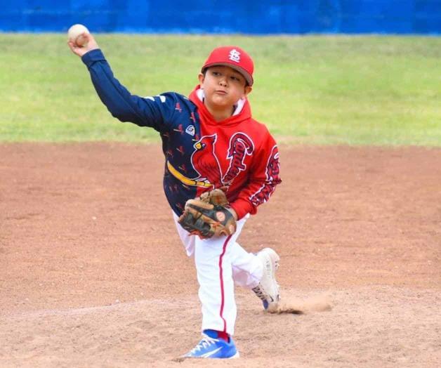 Ganan los Cardenales en la Pewee