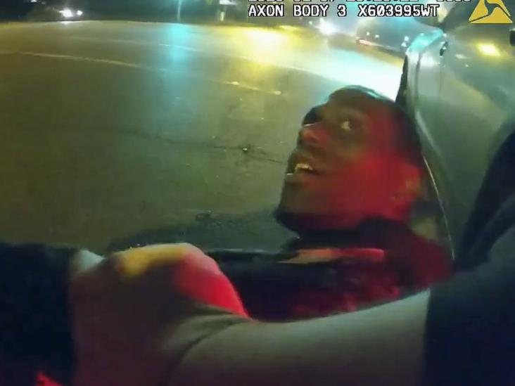 Difunden video de policías dando golpiza a hombre en Memphis Difunden video de policías dando golpiza a hombre en Memphis