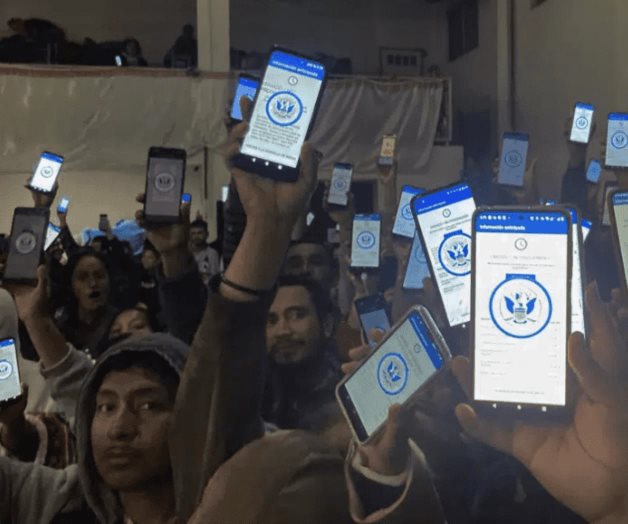 Se satura rápidamente sistema para solicitar asilo en EEUU Se satura rápidamente sistema para solicitar asilo en EEUU