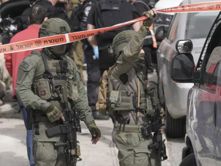 Adolescente palestino hiere a 2, día después de 7 muertos en Jerusalén Adolescente palestino hiere a 2, día después de 7 muertos en Jerusalén