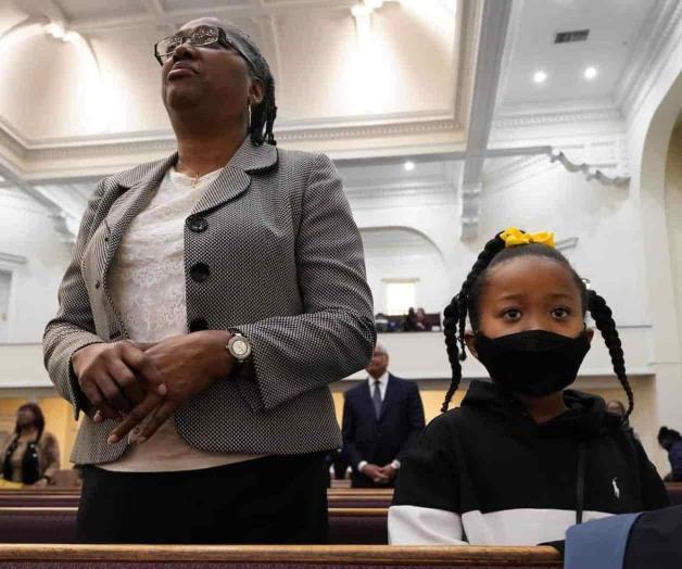 Pastor pide paz en caso Nichols