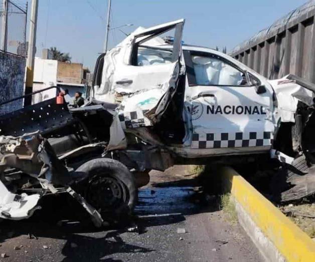 Choca patrulla de la GN con tren y mueren 2