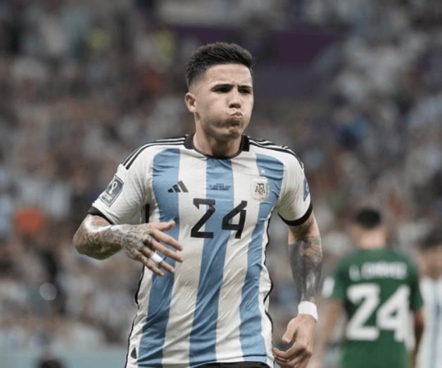 Enzo Fernández se une al Chelsea por una tarifa de transferencia récord