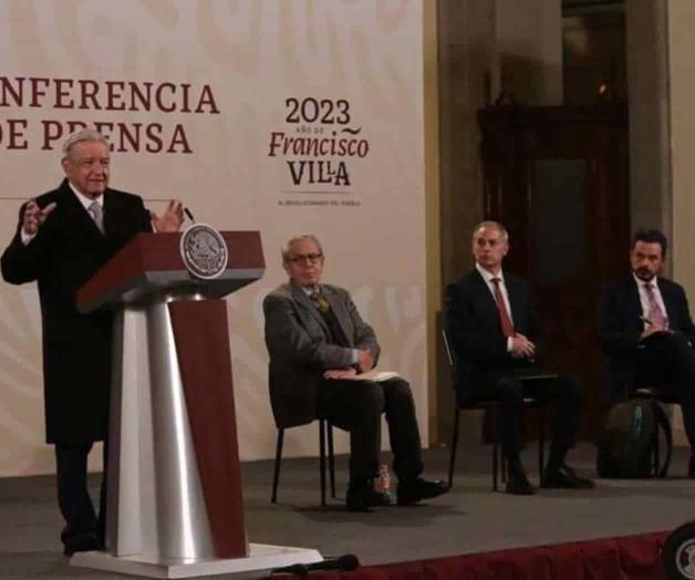 Alienta AMLO democratización en universidades