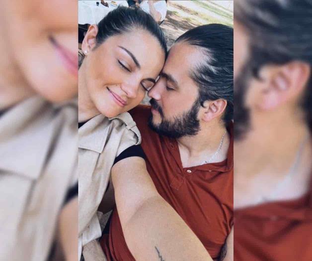 Presumen viaje juntos