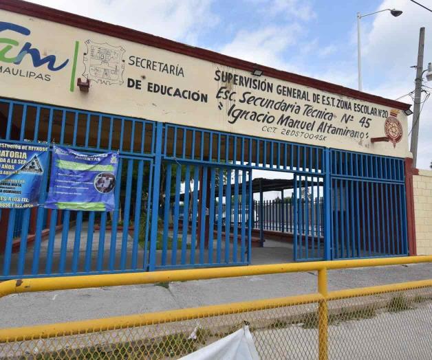 Comienzan inscripciones... pero no hay maestros Comienzan inscripciones... pero no hay maestros