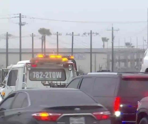 Muere chofer de grúa al conducir su vehículo