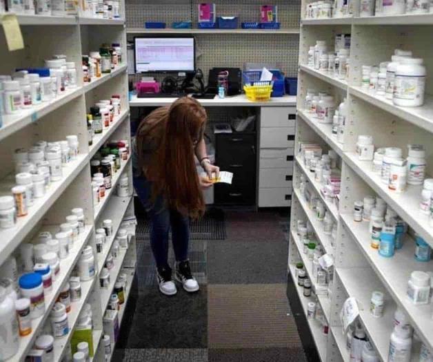 Venden farmacias en México medicinas con fentanilo.- LAT