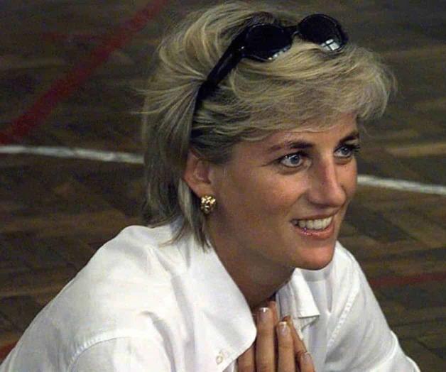 Subastan cartas de Lady Di donde habla sobre su divorcio