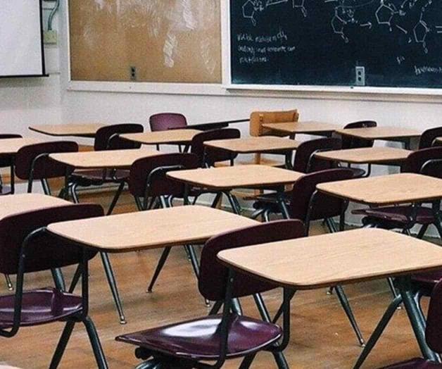 Escuelas vacías por el frente frío